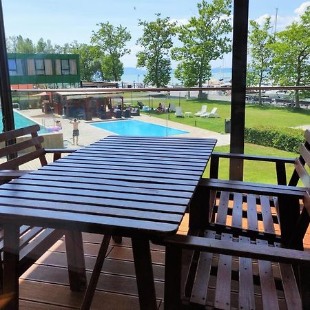 Soleil Apartmanok Balatonlelle Esterno foto