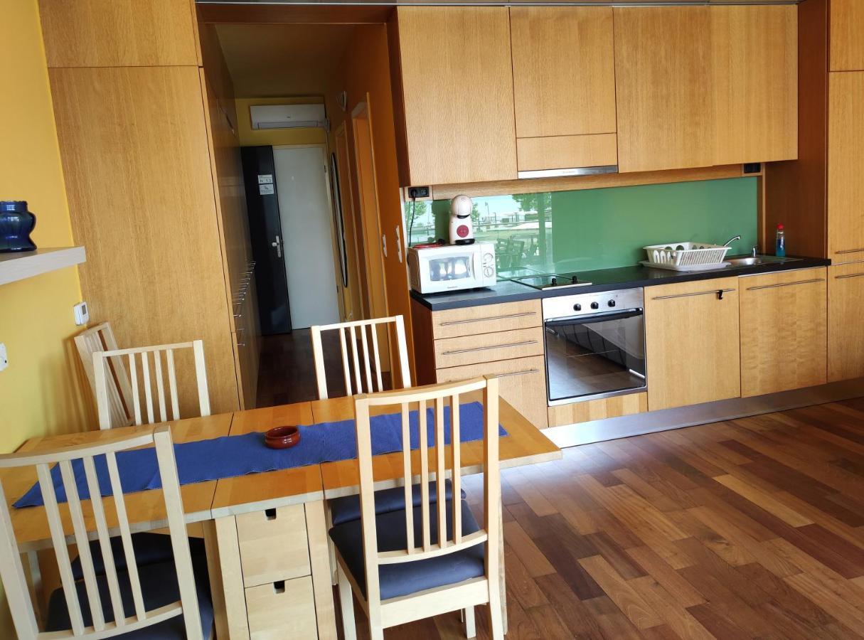 Soleil Apartmanok Balatonlelle Esterno foto