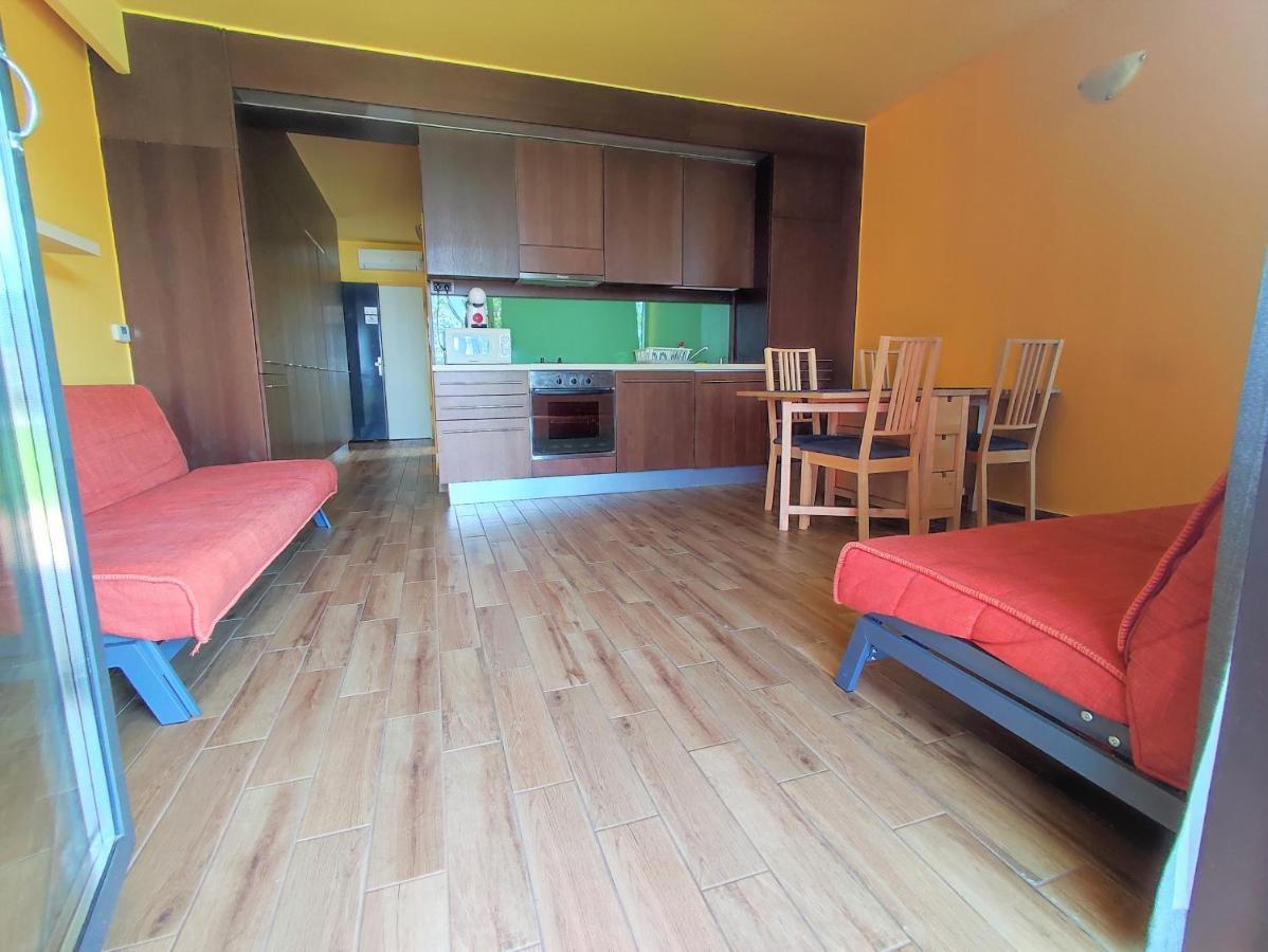 Soleil Apartmanok Balatonlelle Esterno foto